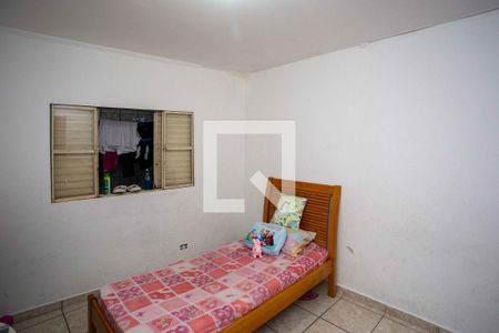 Casa à venda com 194m², 4 quartos e 1 vagaQuarto 2 Casa 1