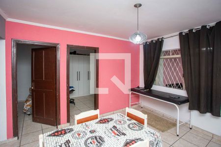 Casa à venda com 194m², 4 quartos e 1 vagaSala Casa 1