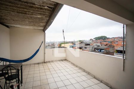 Casa à venda com 194m², 4 quartos e 1 vagaÁrea de Serviço Casa 2