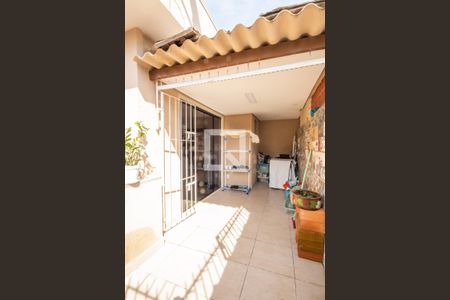 Casa à venda com 151m², 4 quartos e 2 vagasÁrea de Serviço