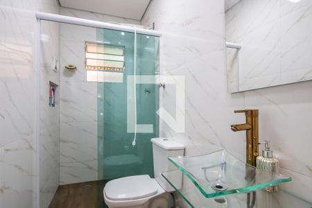 Casa à venda com 151m², 4 quartos e 2 vagasBanheiro 3