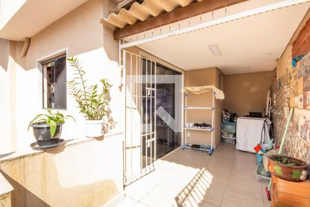 Casa à venda com 151m², 4 quartos e 2 vagasÁrea de Serviço