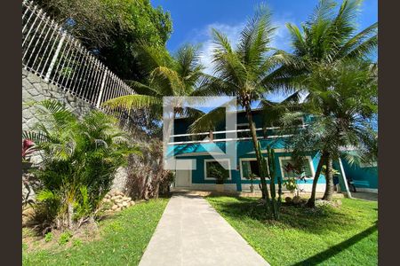 Casa para alugar com 1000m², 4 quartos e 4 vagas Casa para alugar com 1000m², 4 quartos e 4 vagasQuintal / Frente