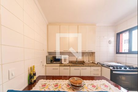 Apartamento à venda com 75m², 3 quartos e 2 vagasCozinha