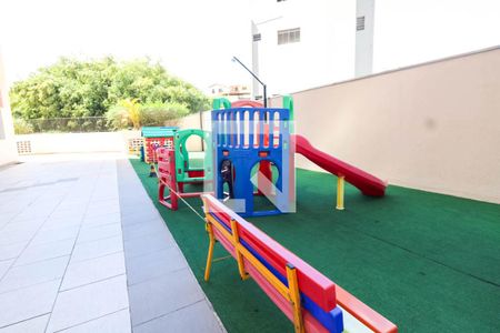 Apartamento à venda com 75m², 3 quartos e 2 vagasÁrea comum - Playground