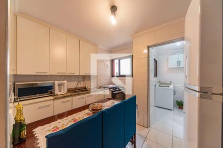 Apartamento à venda com 75m², 3 quartos e 2 vagasCozinha