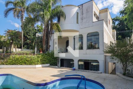 Casa para alugar com 750m², 4 quartos e 6 vagas Casa para alugar com 750m², 4 quartos e 6 vagasÁrea externa