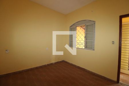 Casa para alugar com 150m², 3 quartos e 2 vagasQuarto 2