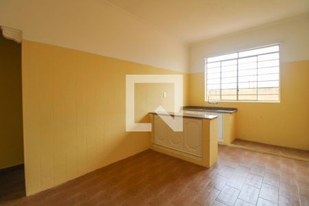 Casa para alugar com 150m², 3 quartos e 2 vagasCozinha 1