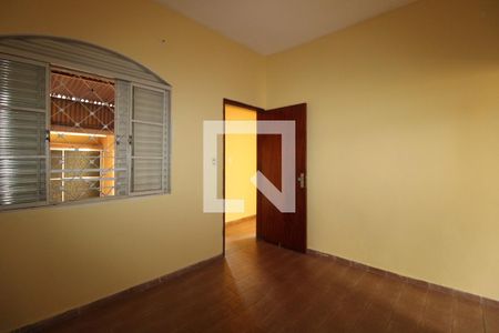 Casa para alugar com 150m², 3 quartos e 2 vagasQuarto 2