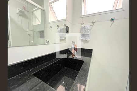 Apartamento à venda com 88m², 2 quartos e 1 vagaBanheiro 