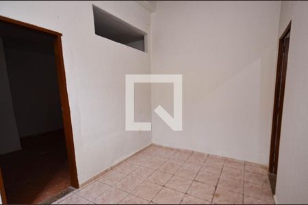 Sala de casa para alugar com 1 quarto, 70m² em São Geraldo, Belo Horizonte