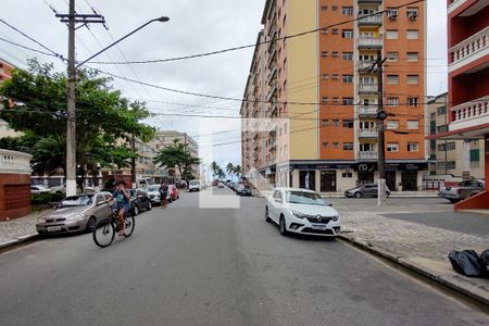 Vista da Rua de apartamento para alugar com 1 quarto, 60m² em Vila Tupi, Praia Grande