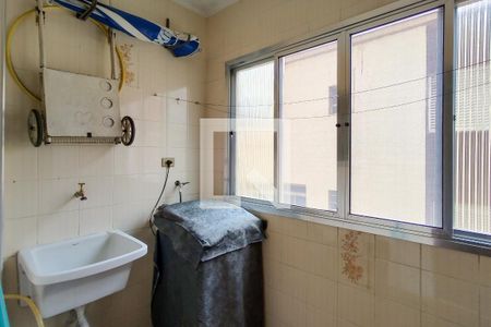 Área de Serviço de apartamento para alugar com 1 quarto, 60m² em Vila Tupi, Praia Grande