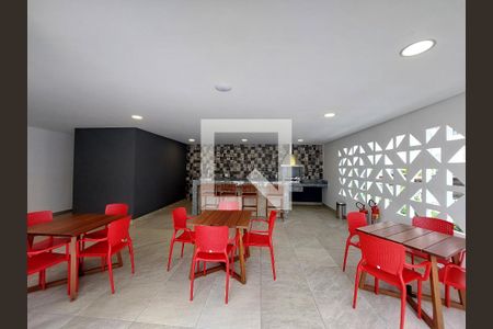 Apartamento para alugar com 46m², 2 quartos e 1 vaga Apartamento para alugar com 46m², 2 quartos e 1 vagaÁrea comum - Churrasqueira 2