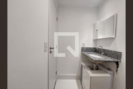 Apartamento para alugar com 46m², 2 quartos e 1 vaga Apartamento para alugar com 46m², 2 quartos e 1 vagaBanheiro