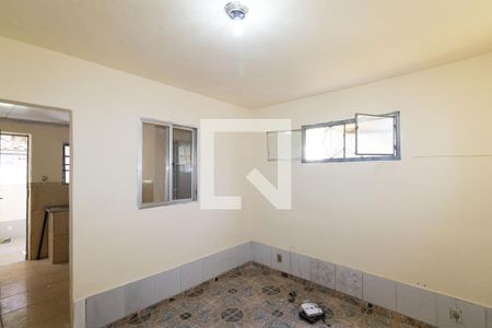 Sala/Quarto de kitnet/studio para alugar com 1 quarto, 50m² em Campo Grande, Rio de Janeiro
