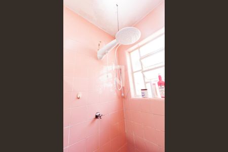 Casa à venda com 111m², 3 quartos e 2 vagas Casa à venda com 111m², 3 quartos e 2 vagasBanheiro