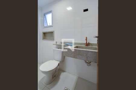 Apartamento para alugar com 80m², 2 quartos e 1 vaga Apartamento para alugar com 80m², 2 quartos e 1 vagaBanheiro da Suíte