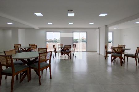 Apartamento para alugar com 80m², 2 quartos e 1 vaga Apartamento para alugar com 80m², 2 quartos e 1 vagaÁrea comum - Salão de festas