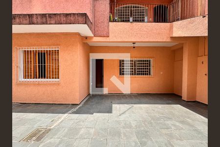 Casa para alugar com 97m², 3 quartos e 1 vaga Casa para alugar com 97m², 3 quartos e 1 vagaQuintal
