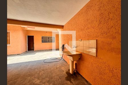 Casa para alugar com 97m², 3 quartos e 1 vaga Casa para alugar com 97m², 3 quartos e 1 vagaLavanderia