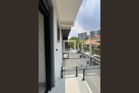 Casa à venda com 136m², 3 quartos e 2 vagas Casa à venda com 136m², 3 quartos e 2 vagasSacada