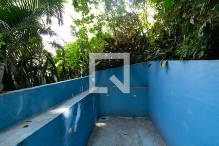 Apartamento à venda com 135m², 3 quartos e 1 vaga Apartamento à venda com 135m², 3 quartos e 1 vagaPiscina