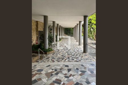 Apartamento à venda com 135m², 3 quartos e 1 vaga Apartamento à venda com 135m², 3 quartos e 1 vagaÁrea comum - Playground