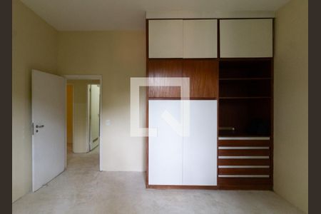 Apartamento à venda com 135m², 3 quartos e 1 vaga Apartamento à venda com 135m², 3 quartos e 1 vagaDetalhe do quarto 2