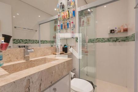 Apartamento à venda com 120m², 3 quartos e 3 vagas Apartamento à venda com 120m², 3 quartos e 3 vagasBanheiro Social