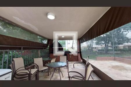 Apartamento à venda com 120m², 3 quartos e 3 vagas Apartamento à venda com 120m², 3 quartos e 3 vagasChurrasqueira