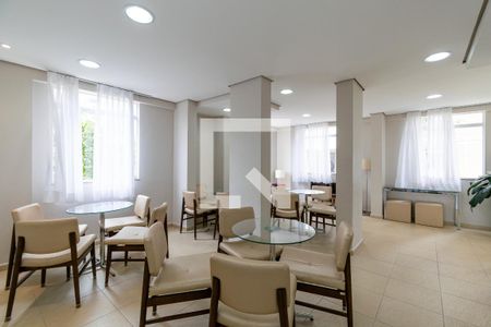Apartamento para alugar com 100m², 3 quartos e 2 vagas Apartamento para alugar com 100m², 3 quartos e 2 vagasÁrea comum - Salão de festas