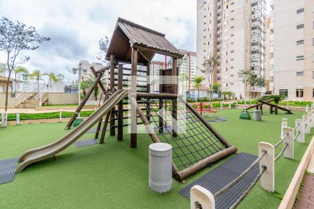 Apartamento para alugar com 100m², 3 quartos e 2 vagas Apartamento para alugar com 100m², 3 quartos e 2 vagasÁrea comum - Playground