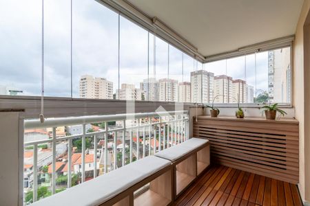 Varanda de apartamento para alugar com 3 quartos, 100m² em Vila Campestre, São Paulo