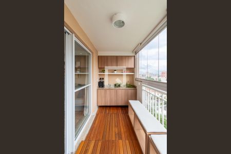 Varanda de apartamento para alugar com 3 quartos, 100m² em Vila Campestre, São Paulo
