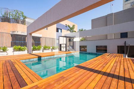 Apartamento à venda com 32m², 1 quarto e sem vagaPiscina