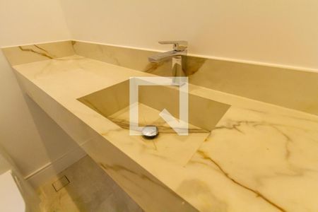 Casa à venda com 253m², 3 quartos e 4 vagasLavabo