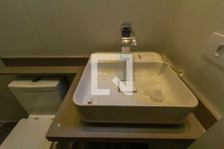 Casa à venda com 253m², 3 quartos e 4 vagasBanheiro da Suíte 3