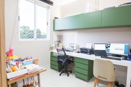 Apartamento à venda com 70m², 3 quartos e 2 vagas Apartamento à venda com 70m², 3 quartos e 2 vagasEscritório / quarto 2