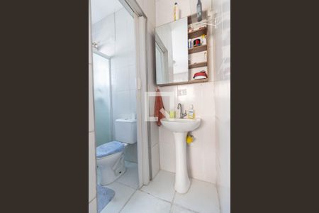 Casa à venda com 150m², 3 quartos e 2 vagas Casa à venda com 150m², 3 quartos e 2 vagasLavabo