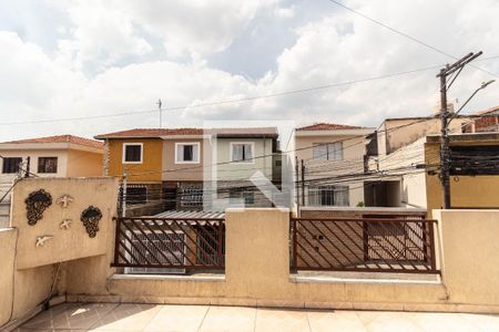 Casa à venda com 150m², 3 quartos e 2 vagas Casa à venda com 150m², 3 quartos e 2 vagasVista