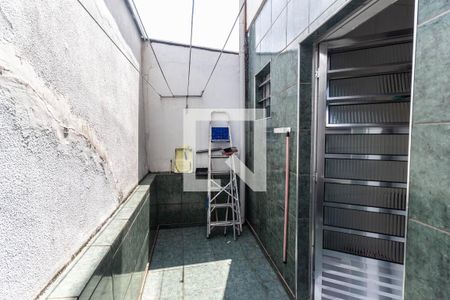 Casa à venda com 150m², 3 quartos e 2 vagas Casa à venda com 150m², 3 quartos e 2 vagasÁrea de serviço 2