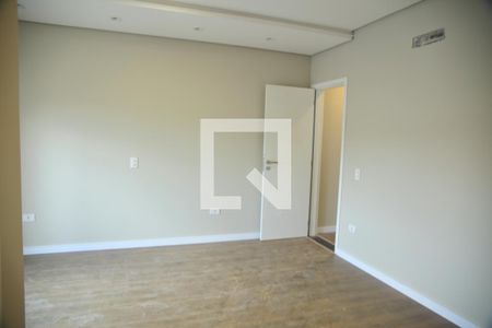 Casa à venda com 253m², 3 quartos e 4 vagasSuíte 1