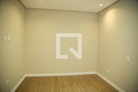 Casa à venda com 253m², 3 quartos e 4 vagasSuíte 2