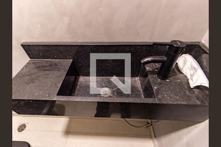 Casa à venda com 135m², 3 quartos e 3 vagasLavabo 1