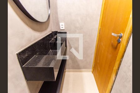 Casa à venda com 135m², 3 quartos e 3 vagasLavabo 1