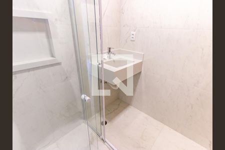 Casa à venda com 135m², 3 quartos e 3 vagasBanheiro da Suíte 1