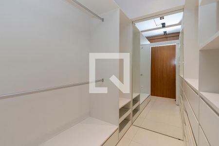 Apartamento à venda com 85m², 1 quarto e 2 vagasCloset