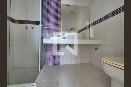 Apartamento à venda com 400m², 5 quartos e 3 vagasBanheiro da Suíte 4